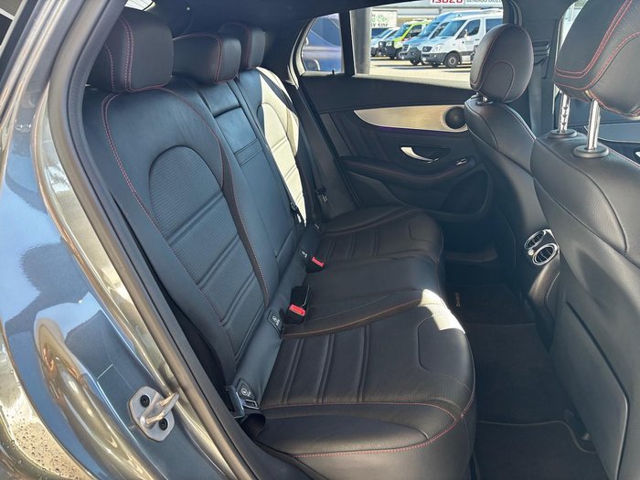 2022 Mercedes-Benz GLC-Class GLC300