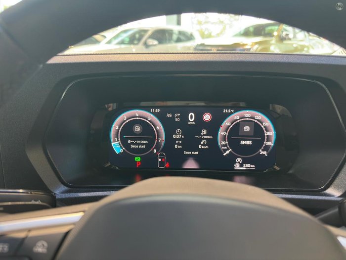 2026 Volkswagen Caddy TSI220
