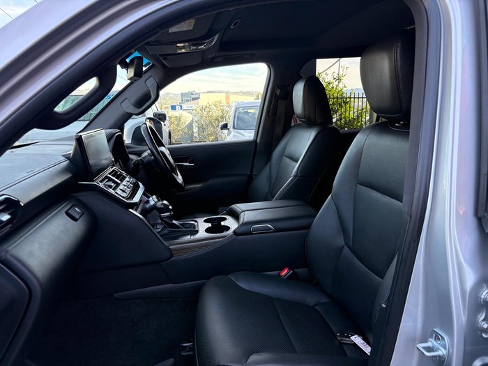 2022 Toyota Landcruiser VX