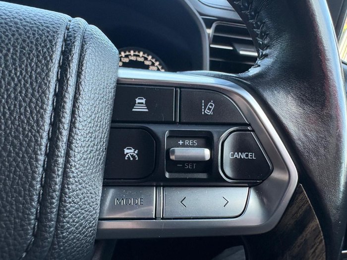 2022 Toyota Landcruiser VX