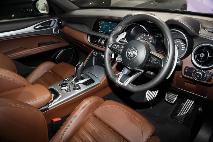 2021 Alfa Romeo Stelvio Veloce