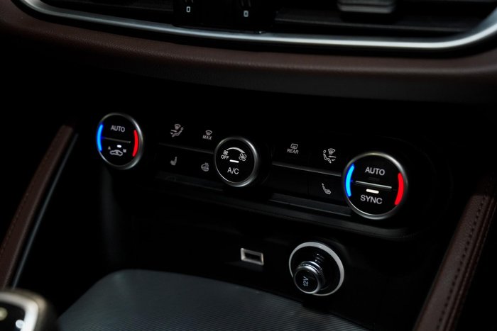 2021 Alfa Romeo Stelvio Veloce
