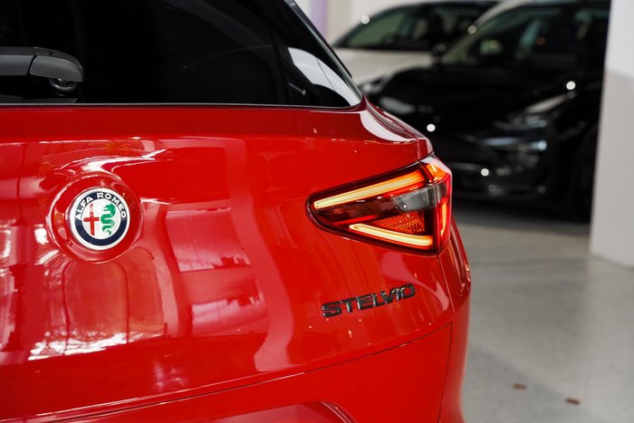 2021 Alfa Romeo Stelvio Veloce