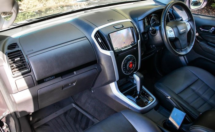 2019 Isuzu MU-X LS-T