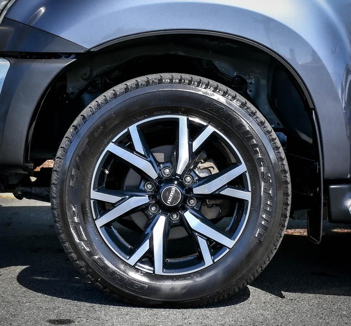 2019 Isuzu MU-X LS-T