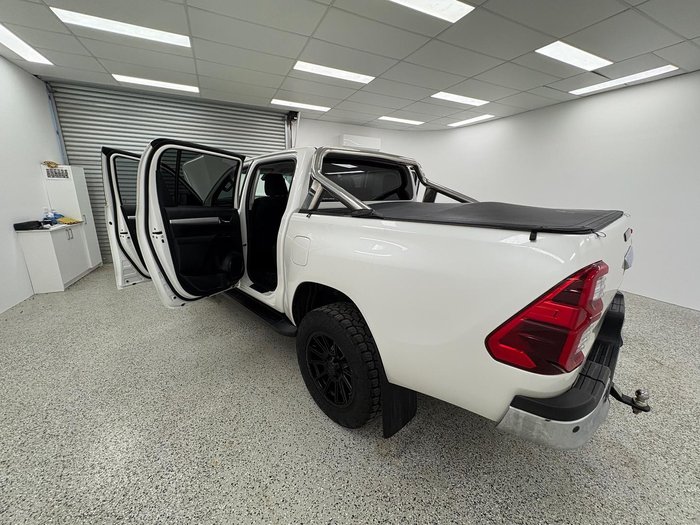2020 Toyota Hilux SR5 GUN126R 4X4 Dual Range White