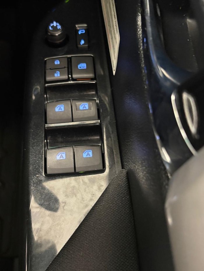 2020 Toyota Hilux SR5 GUN126R 4X4 Dual Range White