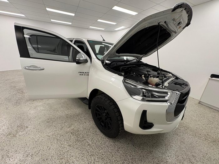 2020 Toyota Hilux SR5 GUN126R 4X4 Dual Range White