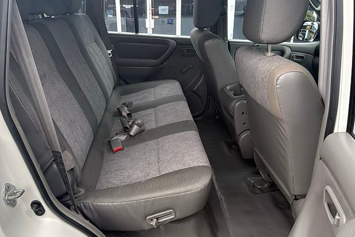 2005 Toyota Landcruiser Standard