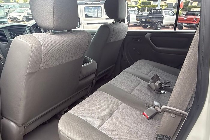 2005 Toyota Landcruiser Standard