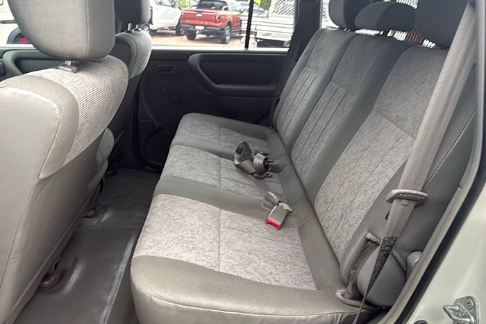 2005 Toyota Landcruiser Standard