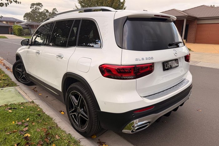 2022 Mercedes-Benz GLB-Class GLB200