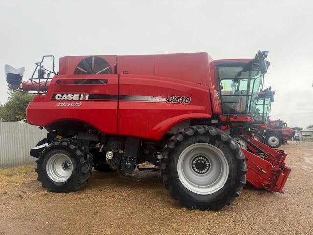 2015 CASE IH 8240