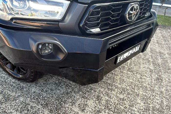 2020 Toyota Hilux Rugged X