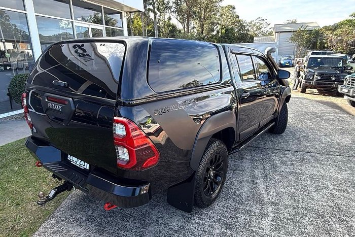 2020 Toyota Hilux Rugged X