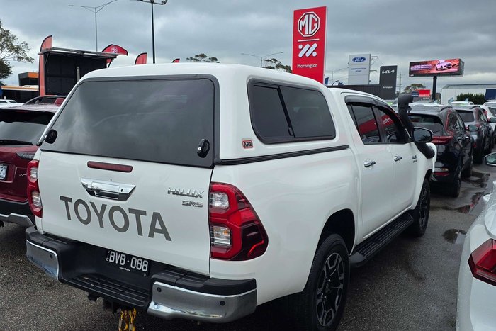 2021 Toyota Hilux SR5
