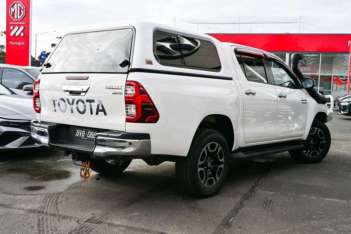 2021 Toyota Hilux SR5