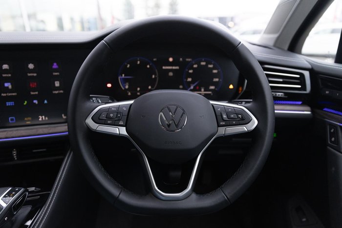 2025 Volkswagen Touareg 170TDI