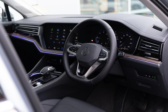 2025 Volkswagen Touareg 170TDI