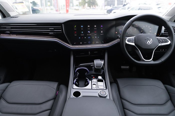 2025 Volkswagen Touareg 170TDI