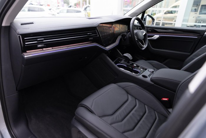 2025 Volkswagen Touareg 170TDI