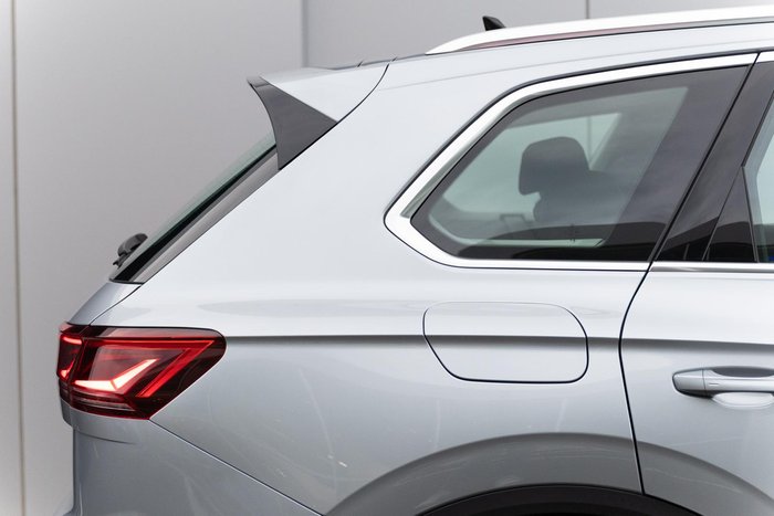 2025 Volkswagen Touareg 170TDI