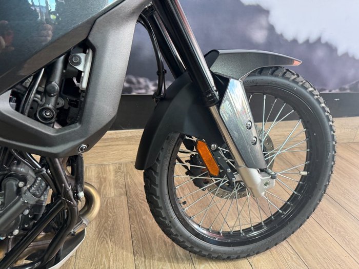 2026 Kawasaki KLE 500 KLE500CTFNW Black