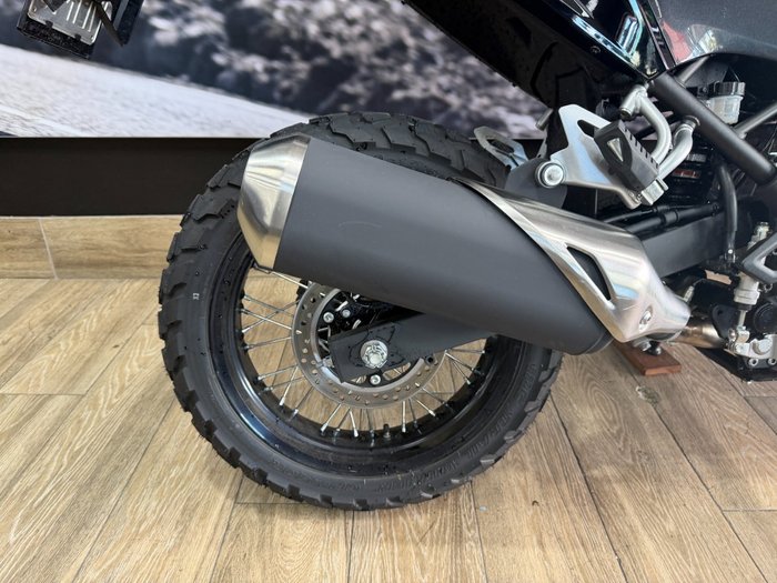 2026 Kawasaki KLE 500 KLE500CTFNW Black