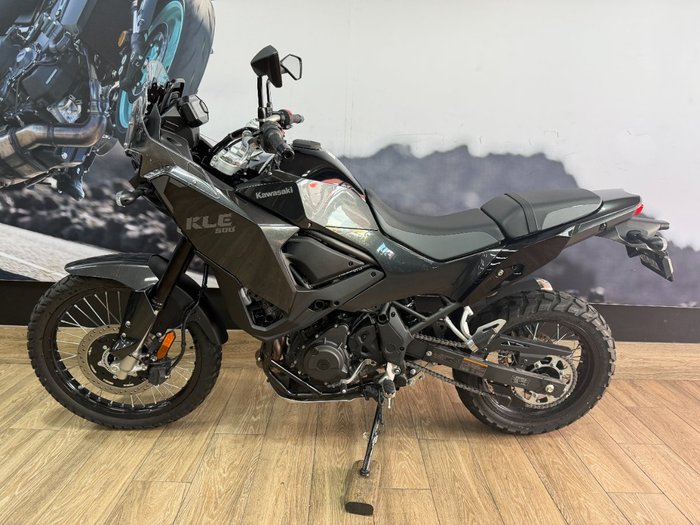 2026 Kawasaki KLE 500 KLE500CTFNW Black