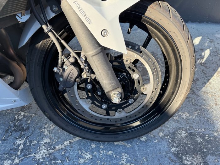 2024 Kawasaki NINJA 400 WHITE