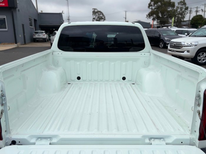 2021 Mitsubishi Triton GLS