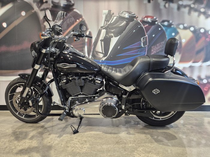 2018 Harley-Davidson Sport Glide 107 (FLSB) Softail Black