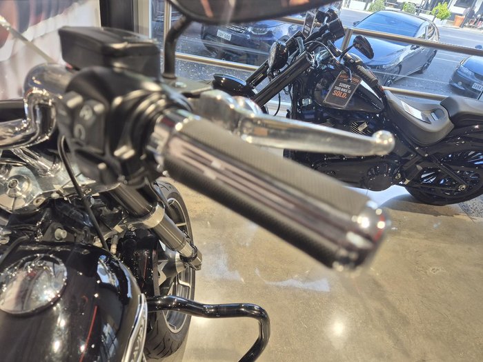 2018 Harley-Davidson Sport Glide 107 (FLSB) Softail Black