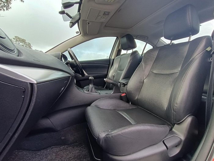 2012 Mazda 3 SP25