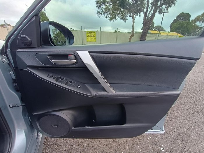 2012 Mazda 3 SP25