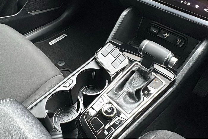 2024 Kia Sportage SX