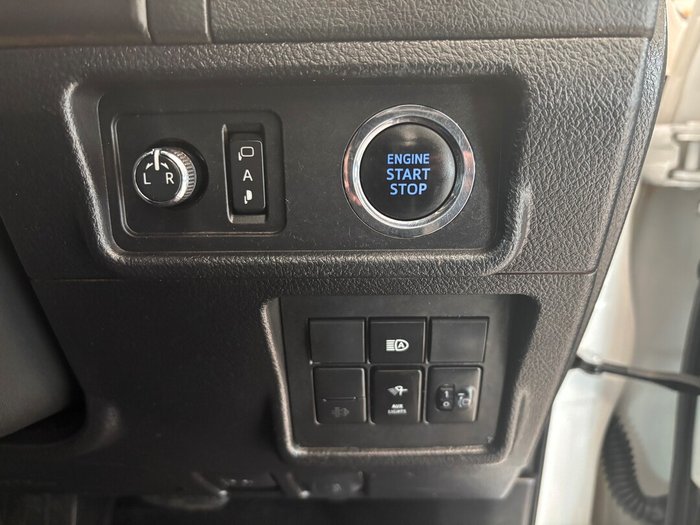 2021 Toyota Prado DSL WGN AT GX