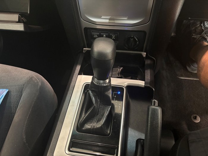 2021 Toyota Prado DSL WGN AT GX