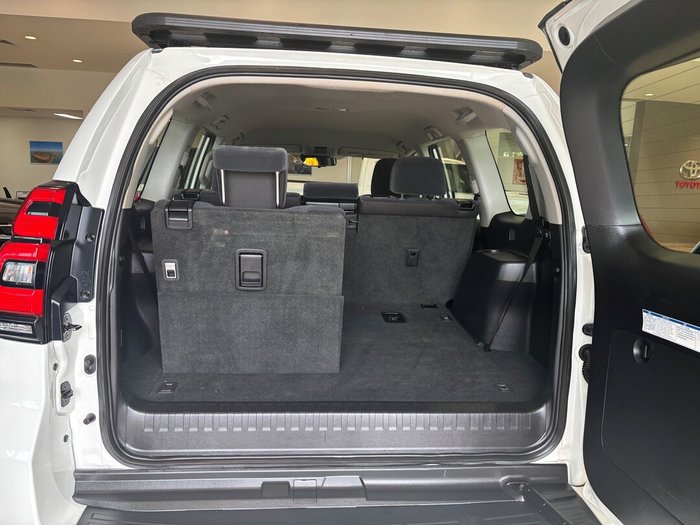 2021 Toyota Prado DSL WGN AT GX