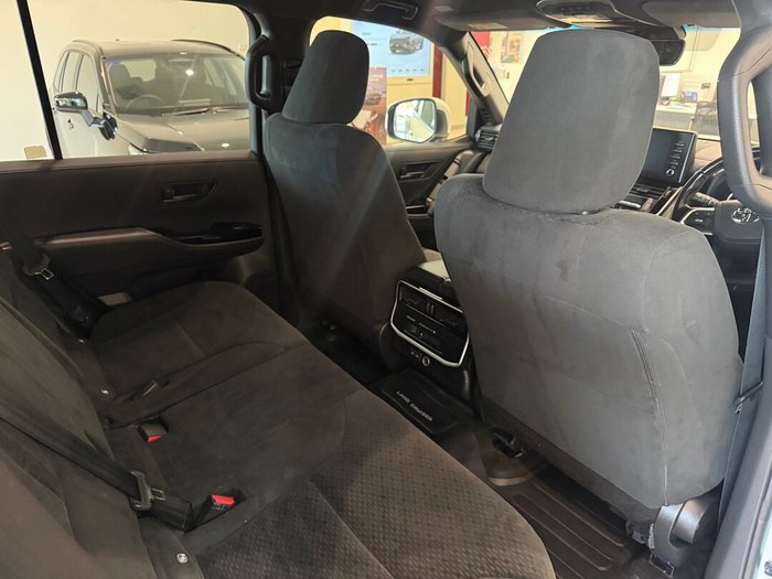 2024 Toyota LANDCRUISER LC300 3.3L V6 DSL GXL 7 Seats