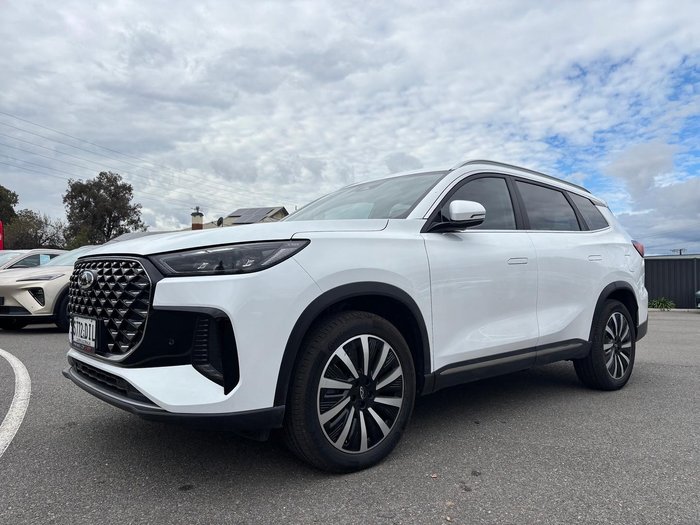 2025 Chery Tiggo 8 Super Hybrid Ultimate T31 MY26 Lunar White