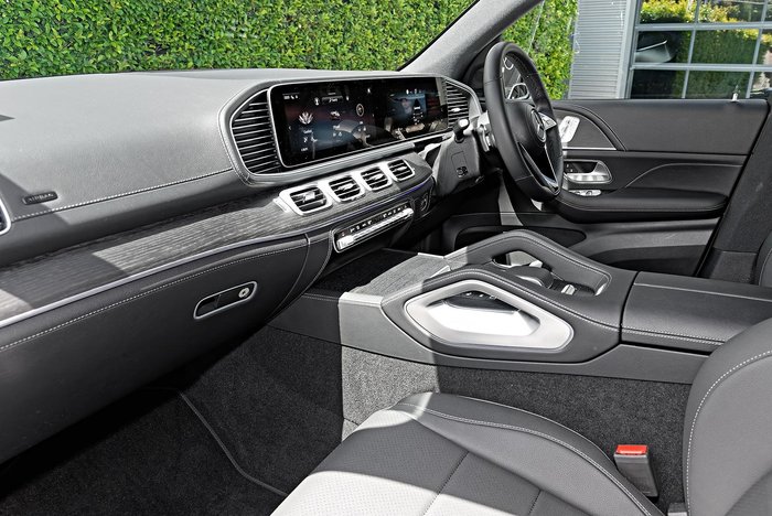 2025 Mercedes-Benz GLE-Class GLE300 d