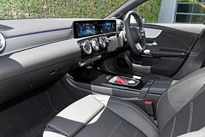 2025 Mercedes-Benz A-Class A250