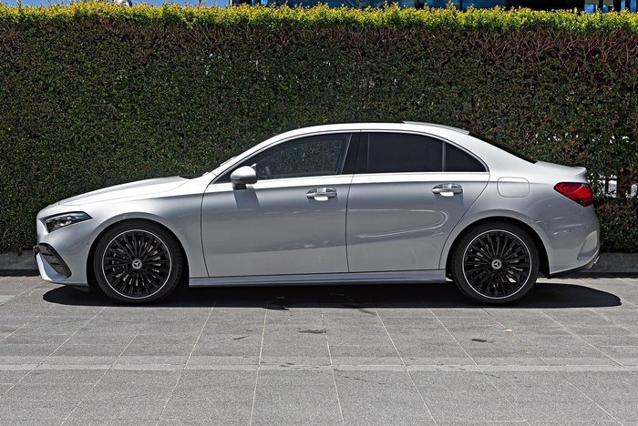 2025 Mercedes-Benz A-Class A250
