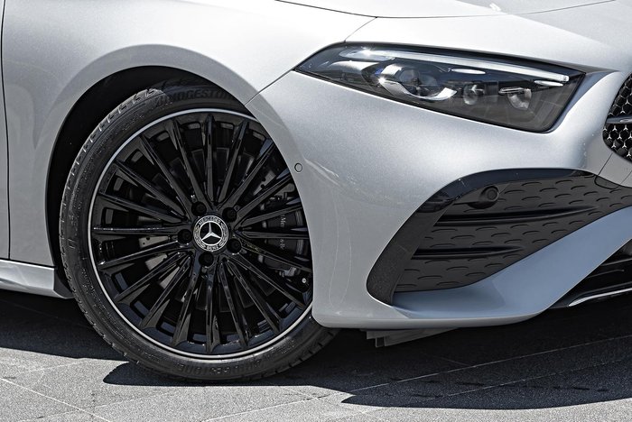 2025 Mercedes-Benz A-Class A250