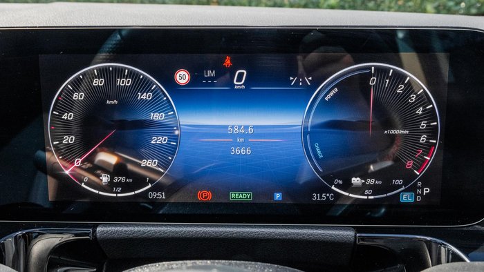 2025 Mercedes-Benz GLA-Class GLA250 e with EQ hybrid technology