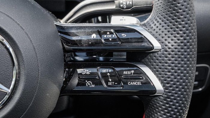 2025 Mercedes-Benz GLA-Class GLA250 e with EQ hybrid technology