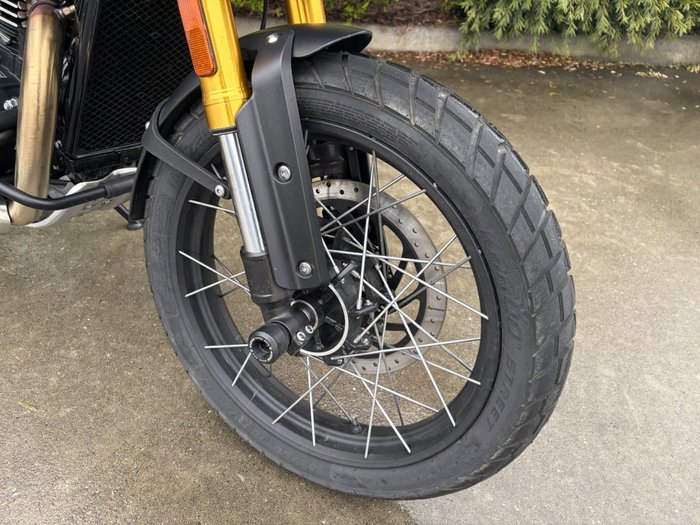 2025 Triumph SCRAMBLER 400 X