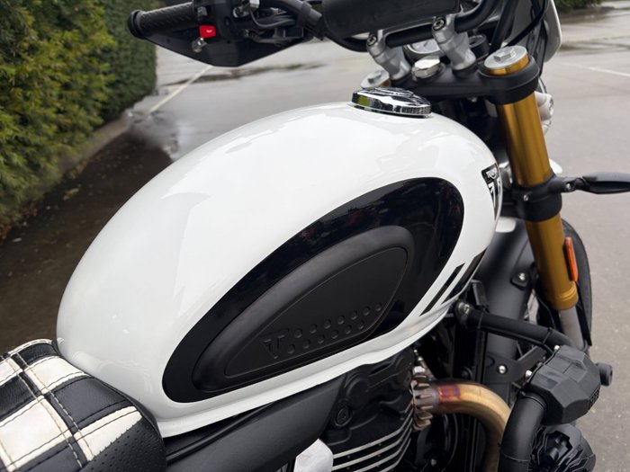 2025 Triumph SCRAMBLER 400 X