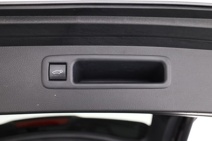 2022 Toyota Kluger Grande